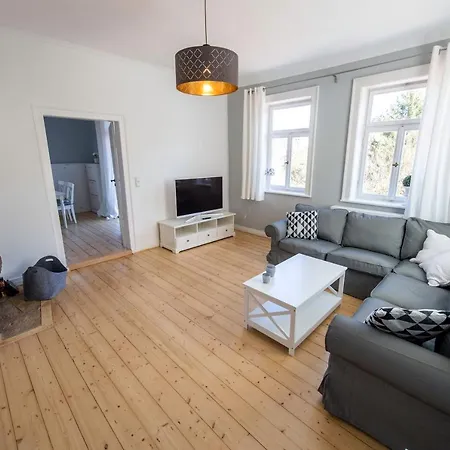 Ferienhaus Eisenach بيت للعطل *